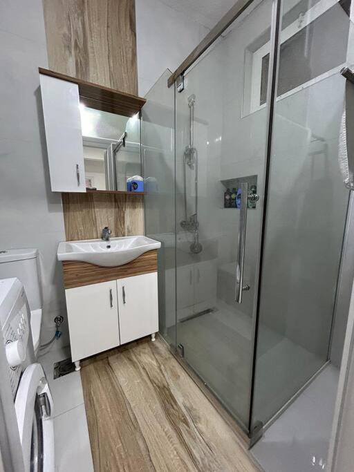 Cozy Corner Apartment Gjakova Kültér fotó